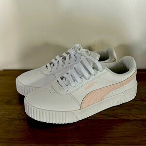 Puma Soft Foam Sneakers Size 9